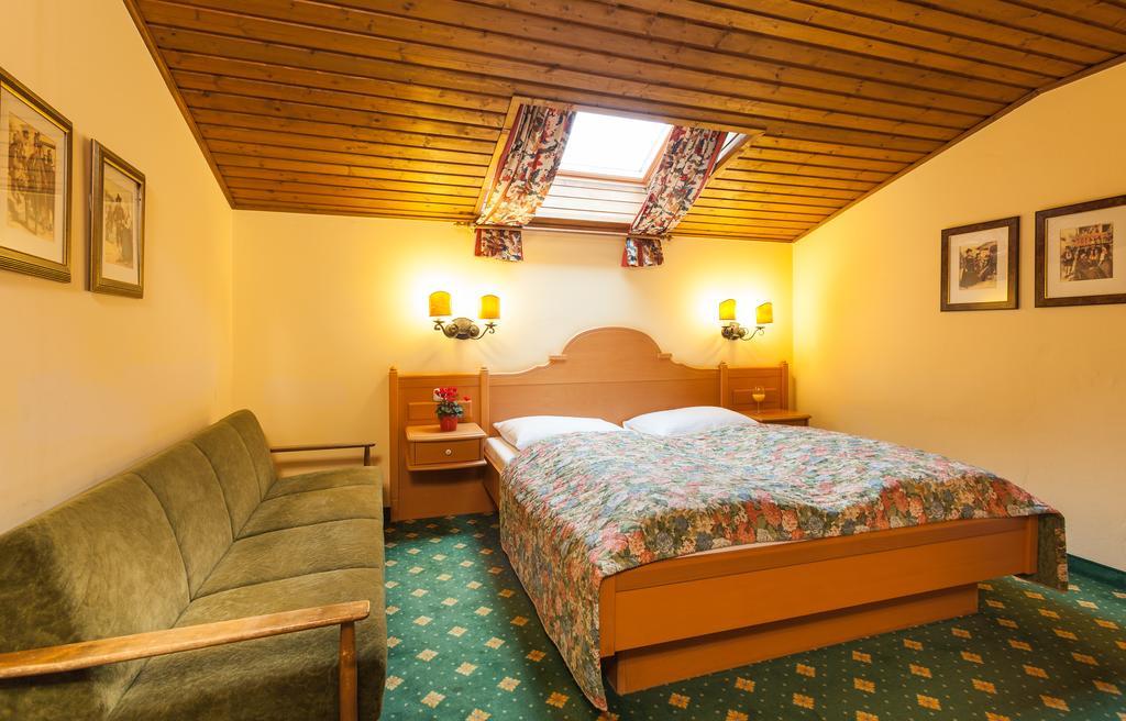 St. Georg Hotel