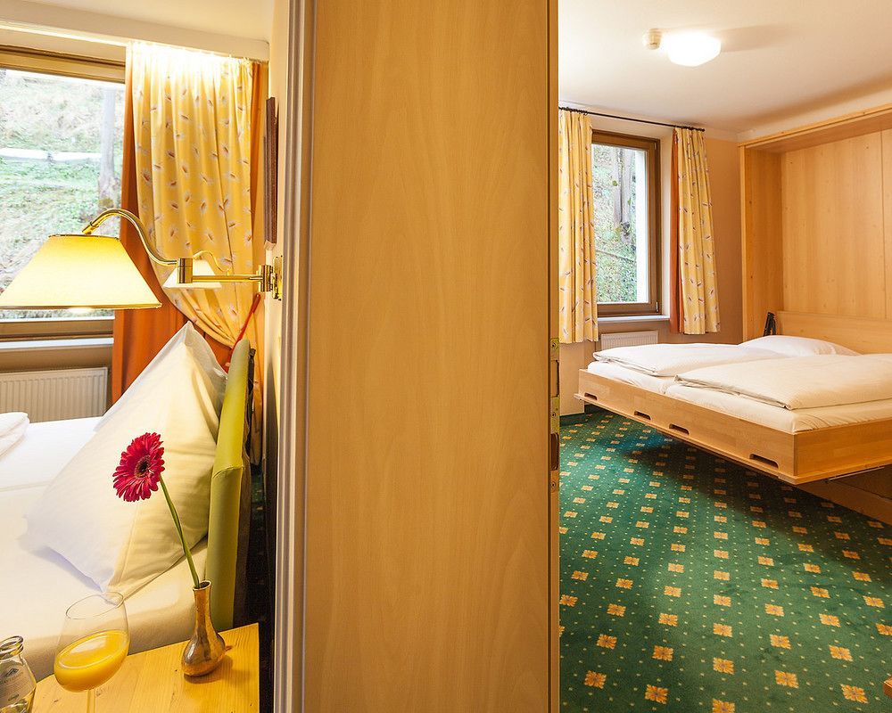 St. Georg Hotel